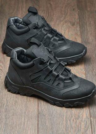 Тактичні шкіряні зимові кросівки чопні, взуття військове2 фото