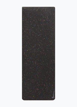 Килимок для йоги nike flow yoga mat 4 mm чорний уні 61х172см2 фото