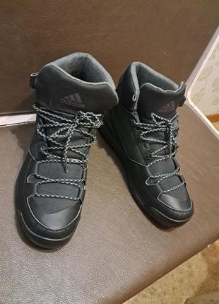 Ботинки зимние кроссовки adidas оригинал 46