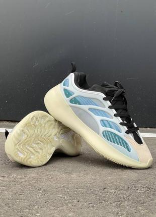 Stilli yeezy 700 v3 сірі з синім