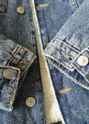 Крутецкая джинсовая куртка на шерпа флисе zara7 фото
