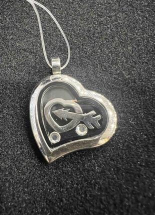 Кулон «сердце» женский стальной с камнями