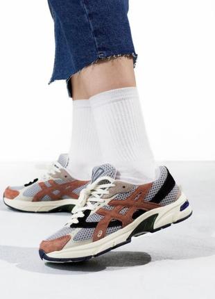 Кроссовки Adidas Womens x Fiorucci Falcon Solar Orange 2019