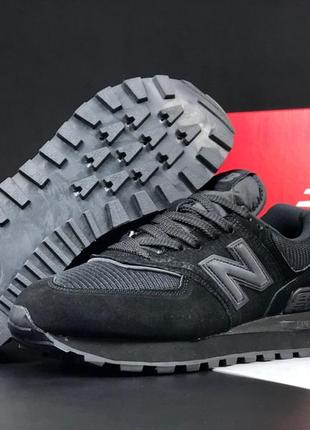 Мужские очень легкие стильные демисезонные кроссовки new balance 574 черные, натуральный замш5 фото