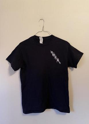 T-shirt off with their heads punk rock