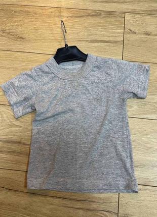 Сіра катона футболка 92 розміру 2877