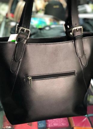 Шкіряна італійська жіноча чорна сумка6 фото
