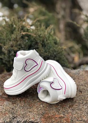 Теплі кросівки 4