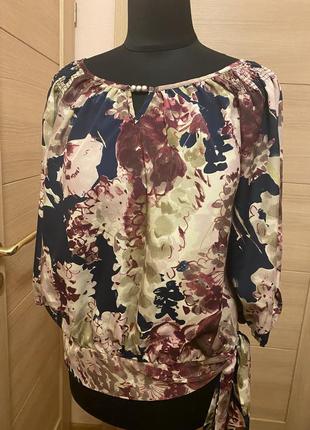 Новая красивая блуза в цветочный принт подойдет на 46, 48 размер или м, л6 фото
