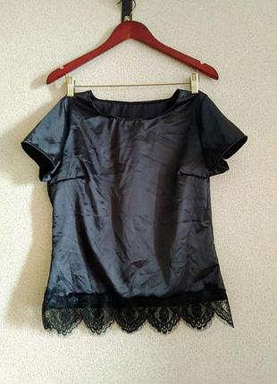 Блузка футболка атласная с кружевом реснички
