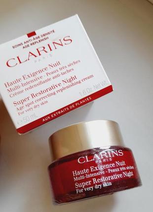 Нічний крем для сухої шкіри - clarins super restorative night wear very dry skin