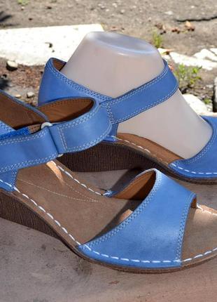 Новые босоножки clarks 38р.6 фото