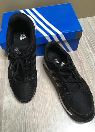 Кроссовки для тренировок женские adidas 38р6 фото