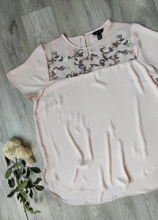 Красивая нарядная футболка блуза летняя с вышивкой легкая9 фото