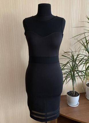Чорна міні сукня вечірнє плаття вставки сітка розмір xs ідельна1 фото