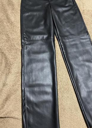 Женские кожаные брюки брюки брюки прямые черные9 фото