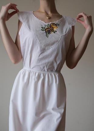 Вінтажна нічна маєчка з вишивкою4 фото