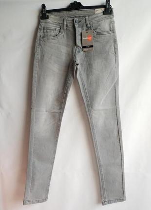 Мужские джинсы скинни piazza italia оригинал италия европа