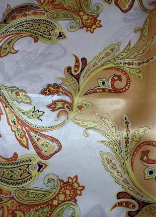 Красивая шелковая платка, цвет под золото, 88*88см.4 фото