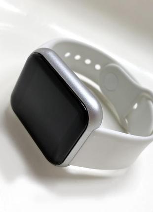 Новий годинник розумний багатофункціональний з білим ремінцем3 фото