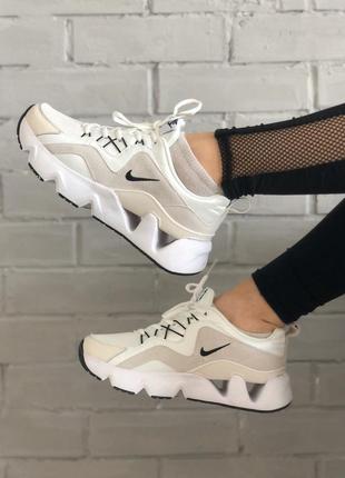 Кроссовки женские nike3 фото