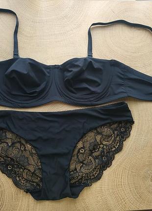 Комплект білизни