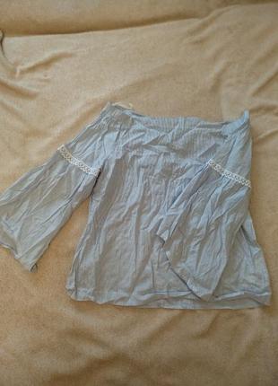 Блуза,кофта,з воланами,в смужку