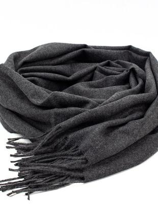 Женский однотонный шарф с бахромой corze gs-105, темно-серый3 фото