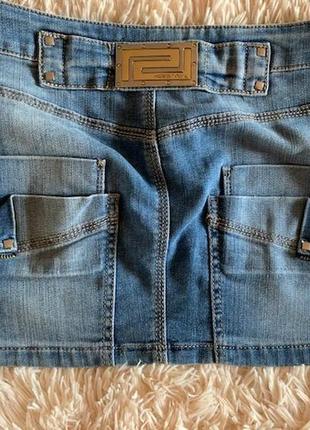 Классная джинсовая юбка amnezia, р-р 29 (s\m)