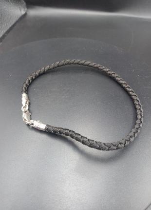Шнурок шелковый с серебряными концевиками3 фото