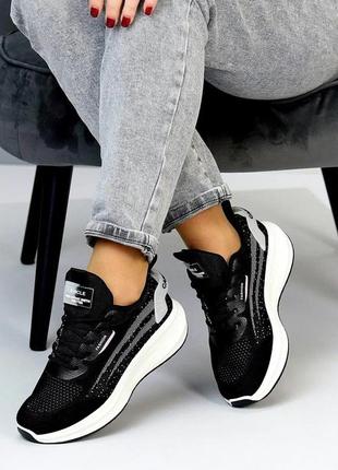 Кросівки жіночі спортивні текстильні чорні літні для жінок з білою підошвою  viki 37 38 40