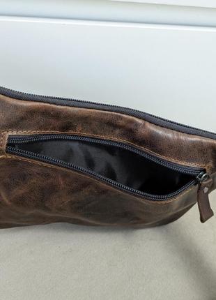 Кожаная сумка-бананка коричневая4 фото