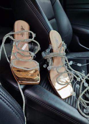 Босоножки люкс стразы каблук рюмочка камни прозрачные серебро золото с переплетом