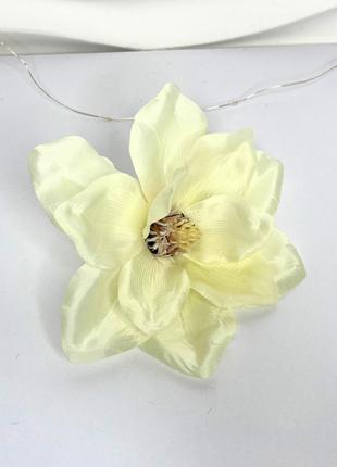 Штучна квітка, магнолія, кремового кольору, 16-18 см. квіти преміум-класу для інтер'єру, декору, фотозони