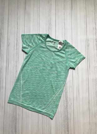 Спортивна футболка h&m