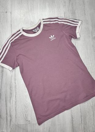 Нежно розовая футболка adidas р. 10 оригинал