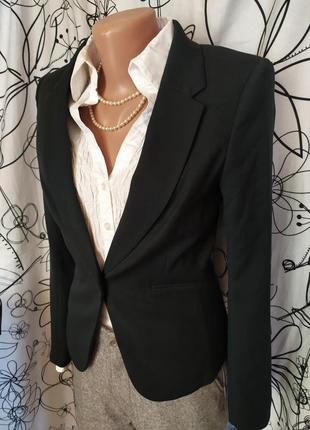 Изумрудный пиджак 32%вискоза,новое состояние