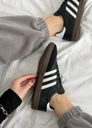 Женские кожаные кроссовки adidas samba black white адидас самба топ продажа6 фото