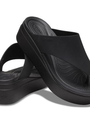 Crocs brooklyn flip в'єтнамки жіночі крокс на платформі.3 фото