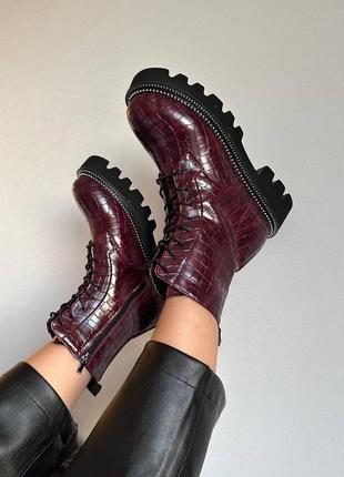 Python boots burgundy4 фото