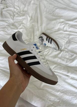 Женские кожаные кроссовки adidas samba black white адидас самба хит продажа премиум3 фото