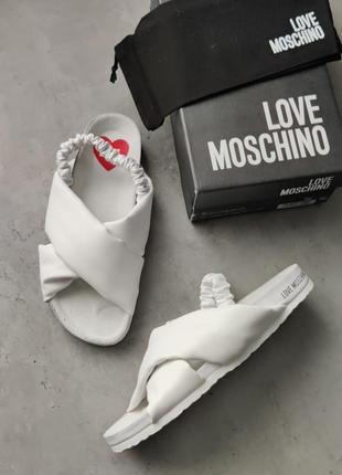 Белые кожаные босоножки бренд love moschino размер 404 фото