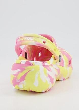 Крокс классик клог платформа розовый лемобид crocs classic clog platform marbled pink lemonade/multi5 фото