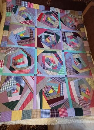 Одеяло в стиле печворк