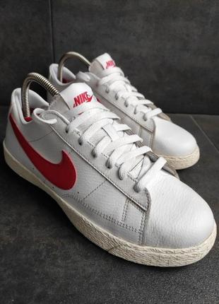 Кроссовки nike