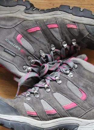 Туристические ботинки