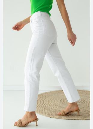 Трендовые джинсы,белые,новые,размер s/m,hiмешка