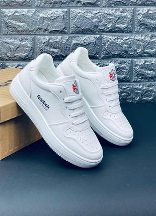 Женские кроссовки Classic reebok белые кожаные кроссовки рибок