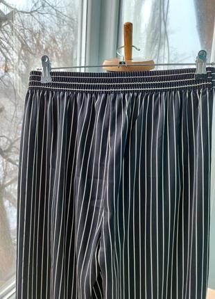 Сатиновые брюки палаццо в стиле toteme4 фото