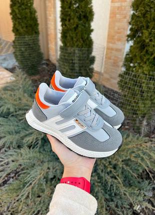 Кросівки екошкіра